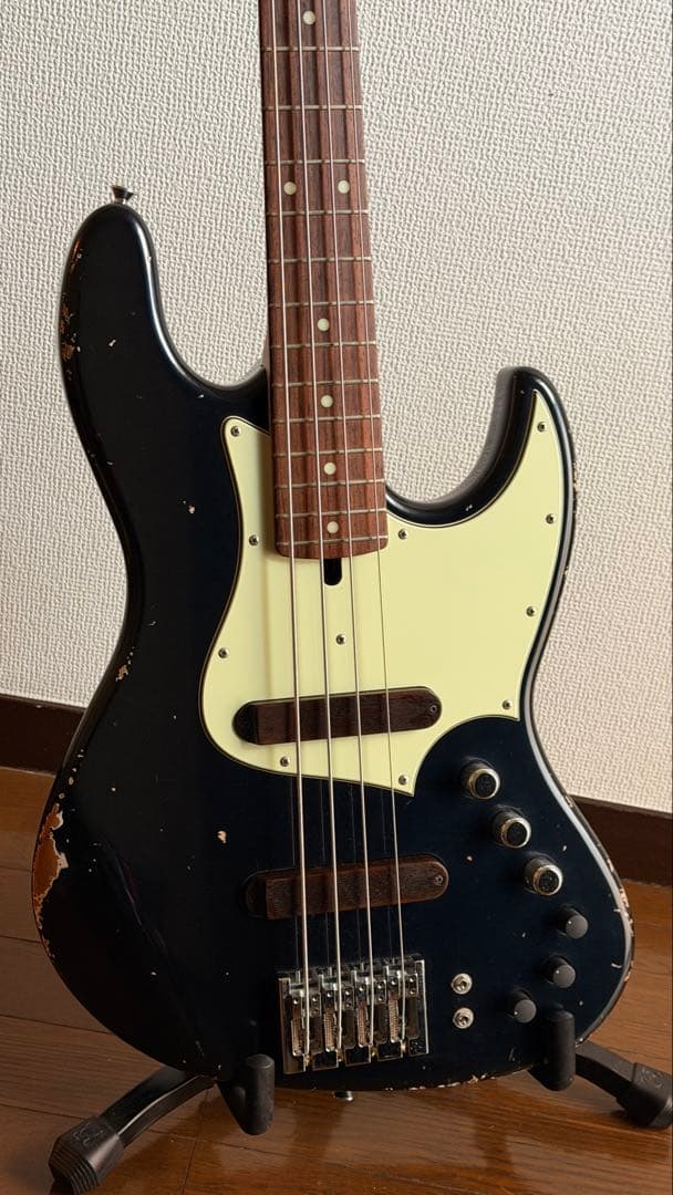 ベース Xotic XJ-1T Mercedes Blue medium aged