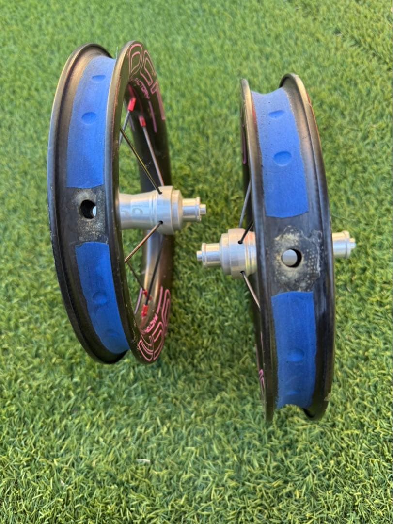 【超希少】マッハビットV4 + OCFカーボンホイール / ランバイク用カスタム