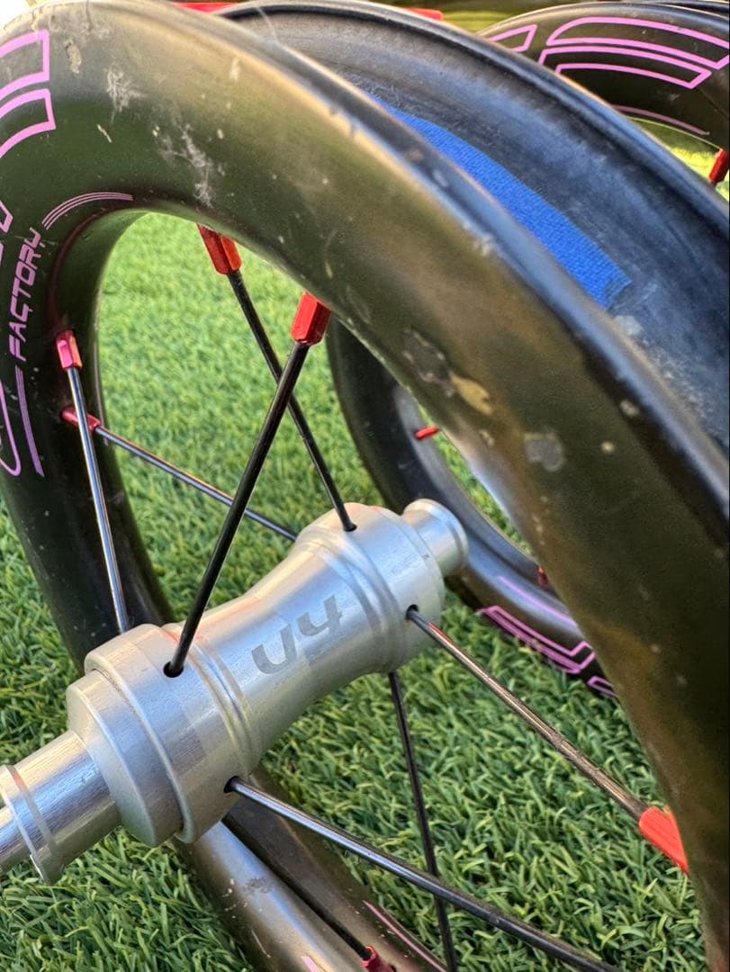 【超希少】マッハビットV4 + OCFカーボンホイール / ランバイク用カスタム