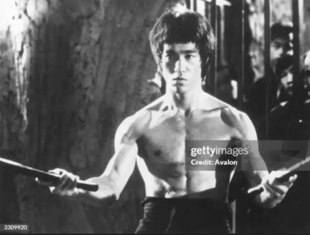 【タンロン】 ①カトー衣装（上着）　② カリスマテック２本