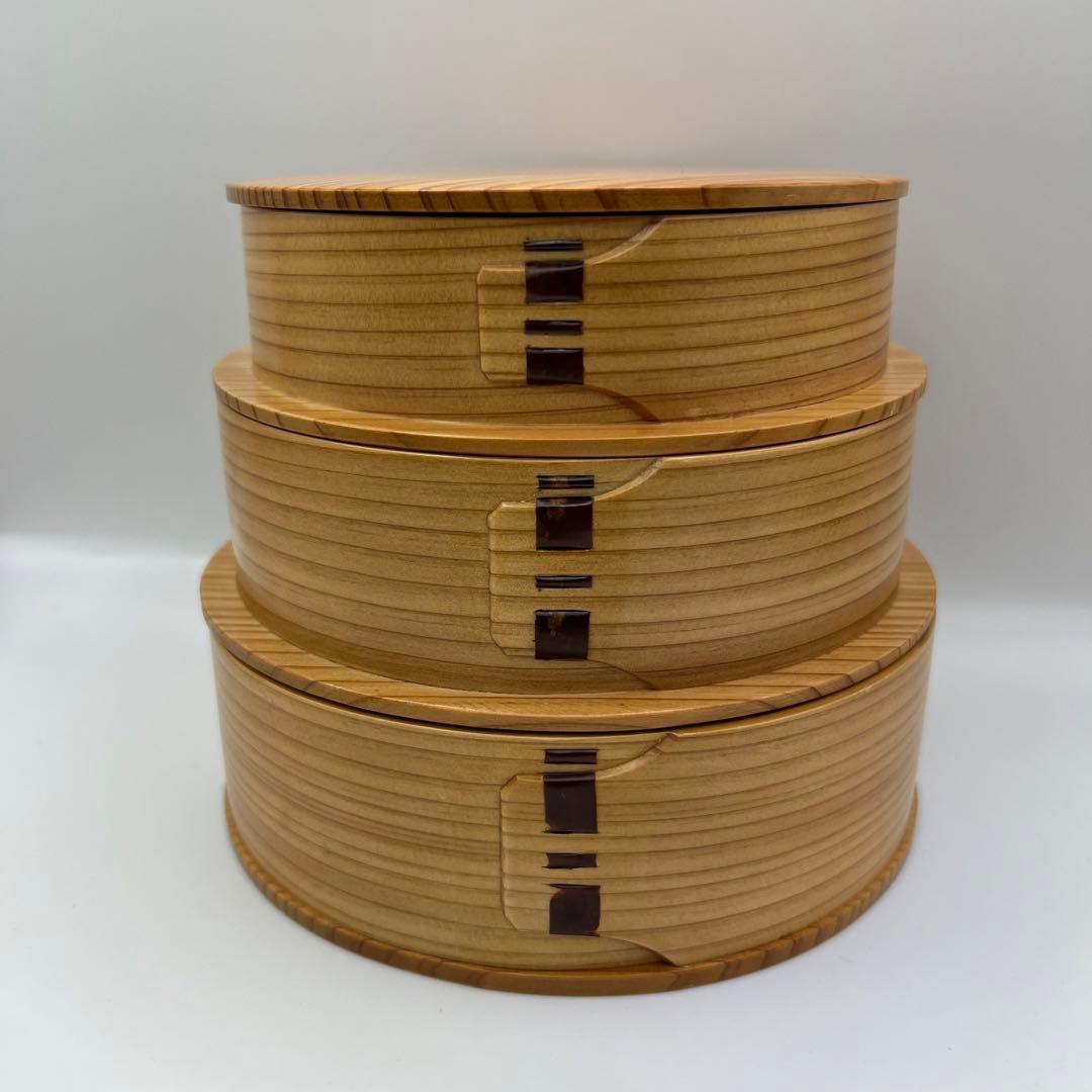 値下げ【新品】レア品　伝統工芸品丸三段竹の子重　曲げわっぱ 大館工芸社丸型弁当箱