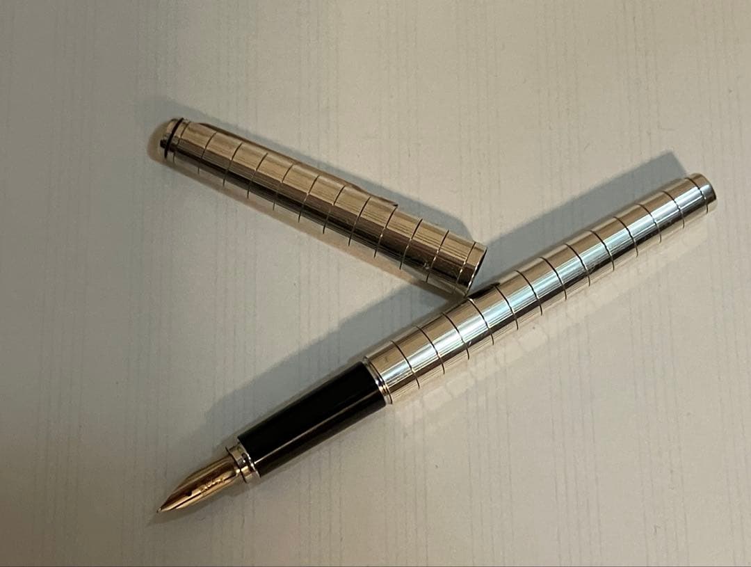 【美品】PLATINUM リビエール 18K-WG スターリングシルバー 万年筆