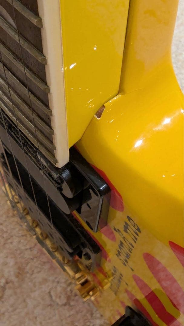 FERNANDES burny MG-145S hideモデル イエローハート