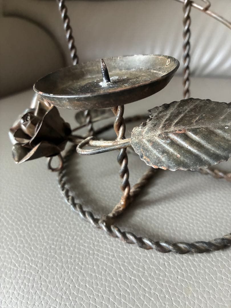 フランスアンティーク　金属製 ローズ キャンドルホルダー　ブロカント