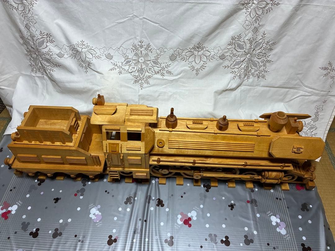 木製機関車模型 大型 ナチュラルウッド (ワインボトル1本グラス６個収納可)