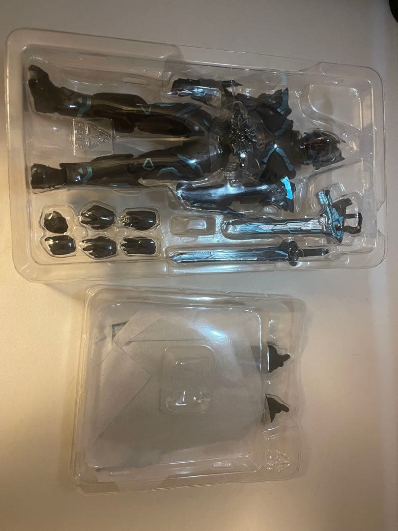 S.H.Figuarts 仮面ライダーXギーツ クロスギーツ　開封品