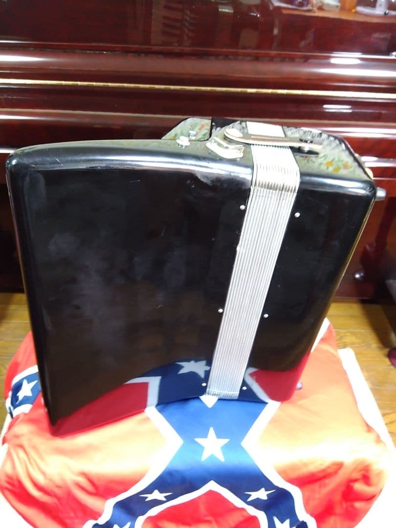 【動作品美品】YAMAHA YA-48アコーディオン独奏用高級モデル自宅保管品