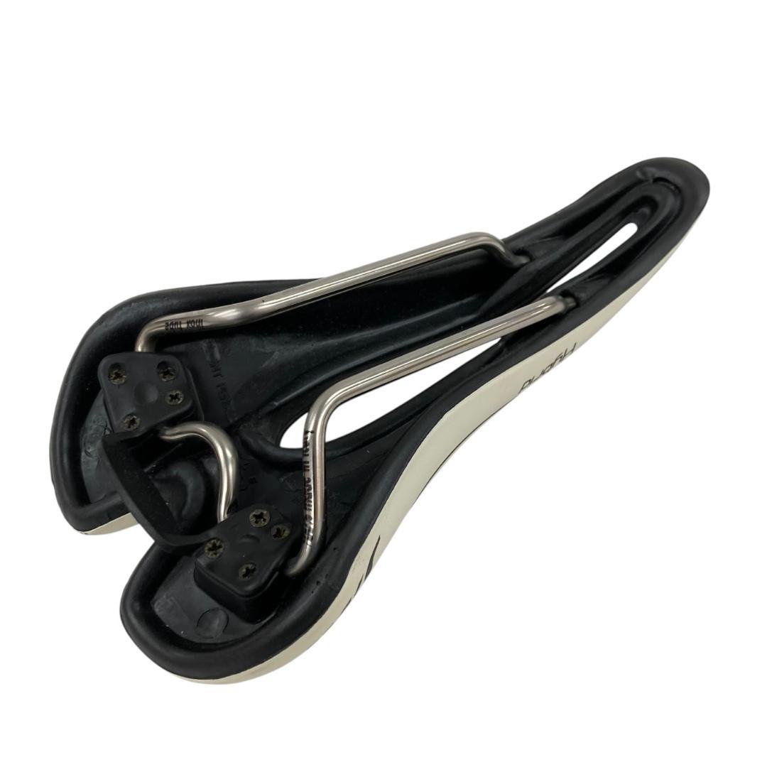 SELLE SMP セラSMP ハイブリッド 自転車 サドル 穴あき ホワイト