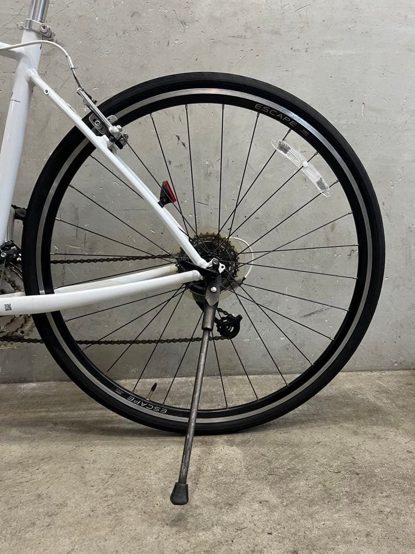 クロスバイク　GIANT ESCAPE R3 ジャイアント　エスケープ　2022