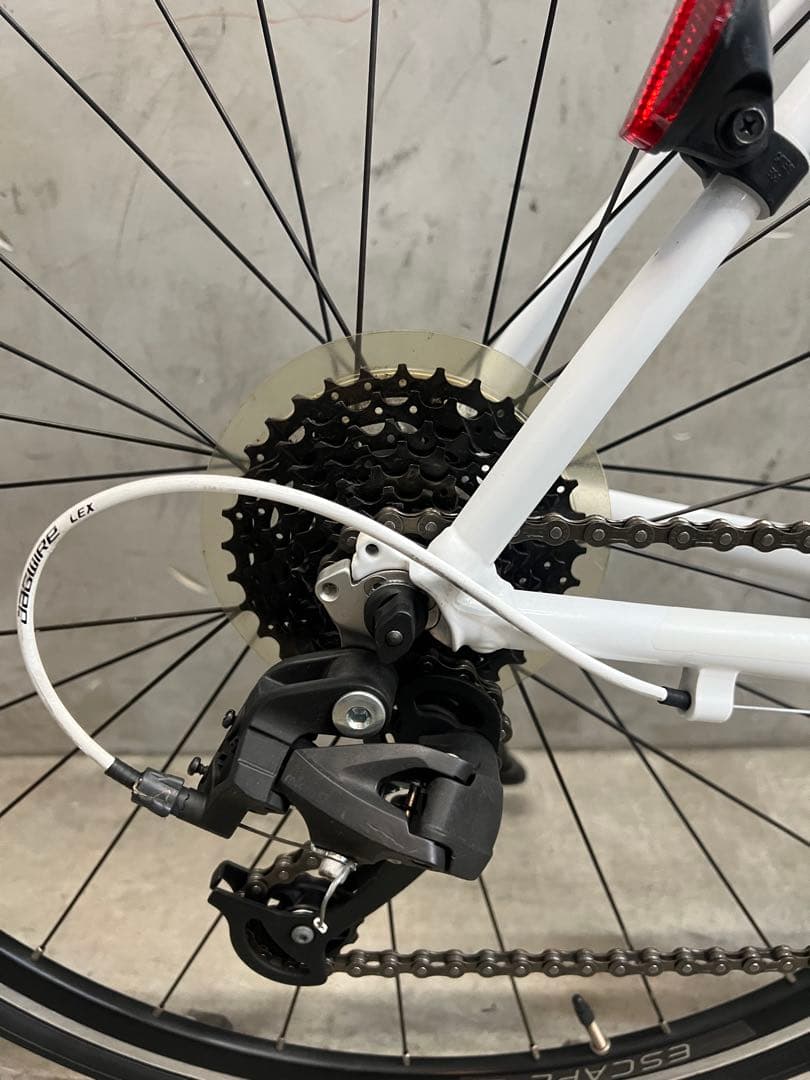 クロスバイク　GIANT ESCAPE R3 ジャイアント　エスケープ　2022