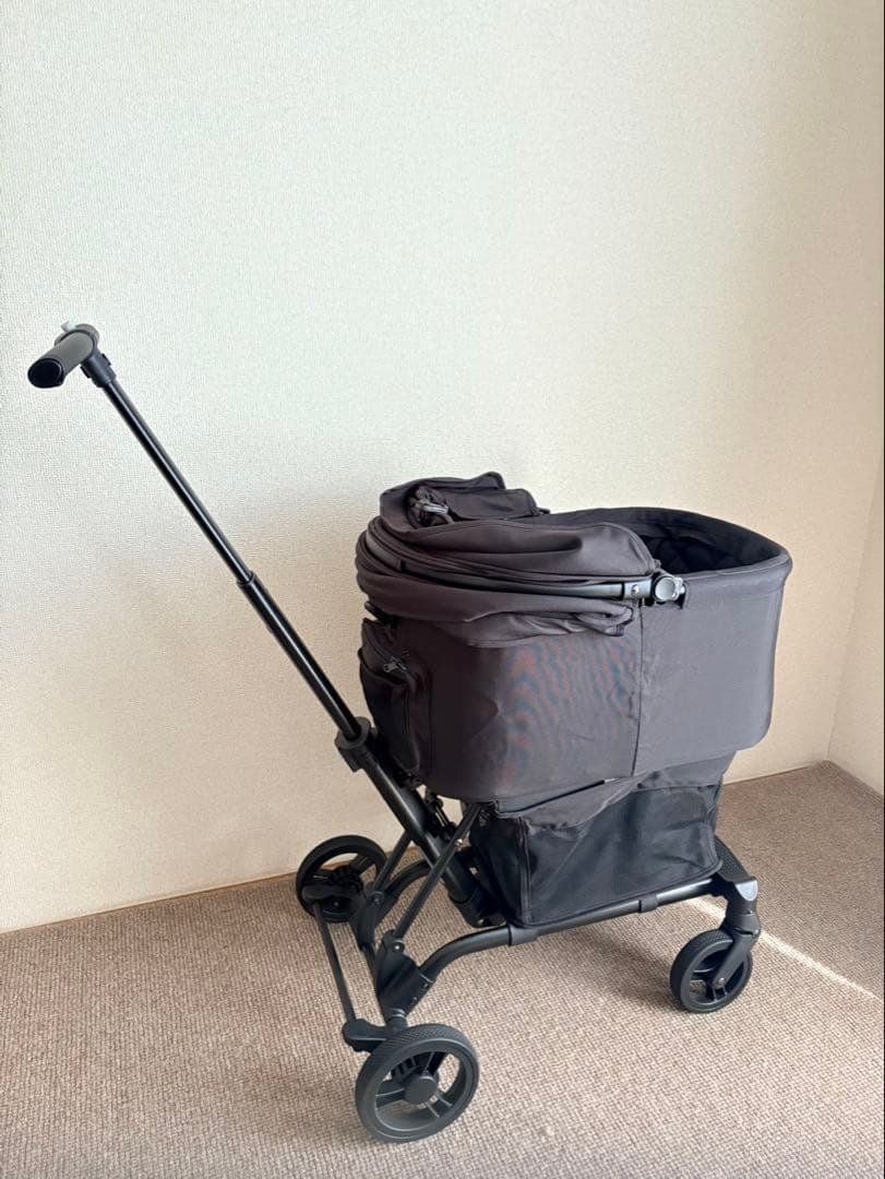 【美品】 AIRBUGGY エアバギー WIZ X ペットカート ブラック