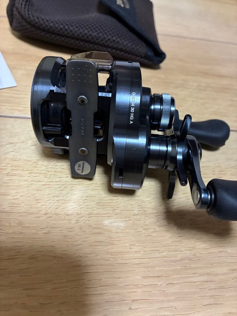 シマノ　24カルカッタコンクエスト シャローエディション 30HG 超美品