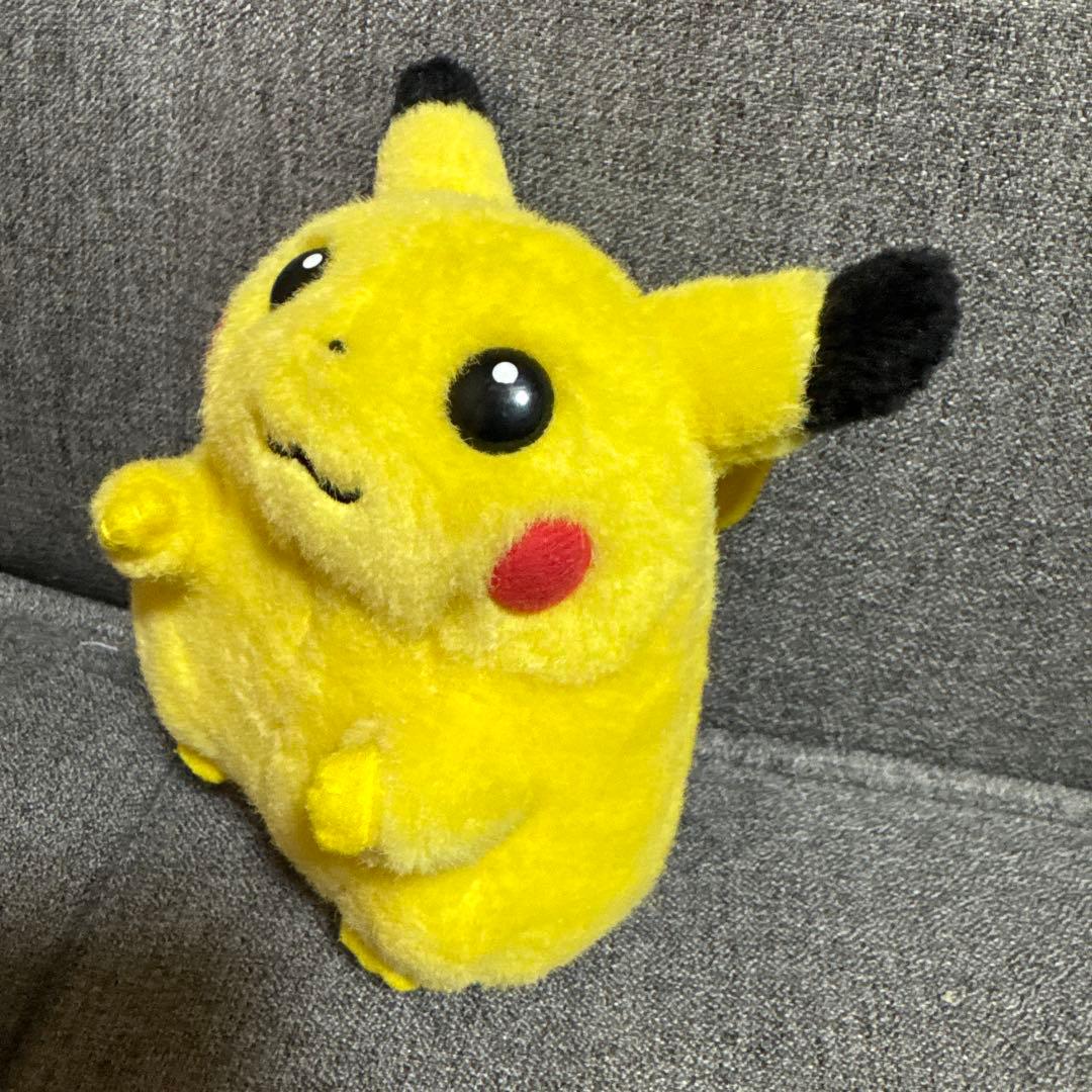 希少♡レトロ　ピカチュウ　音が鳴るぬいぐるみ　赤タグ　笛　ポケモン　初期