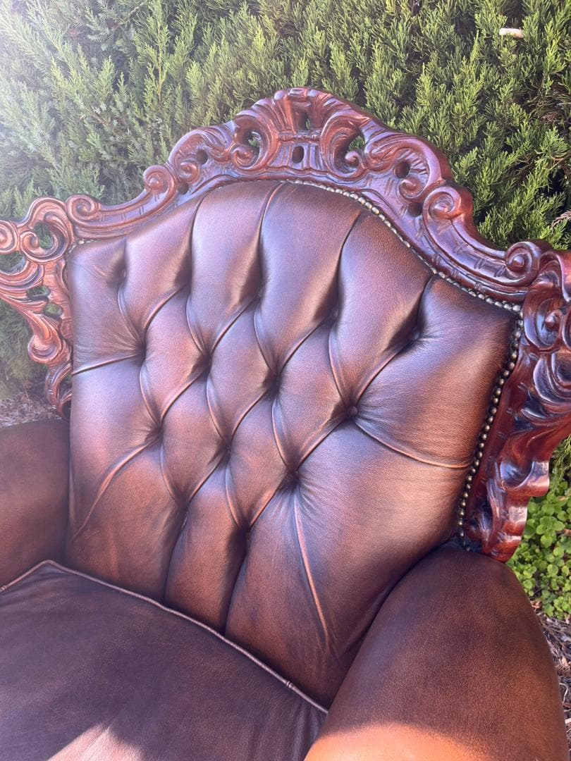 イタリア製 ロココ様式最高級本革張り1人掛けソファ　1Pソファ