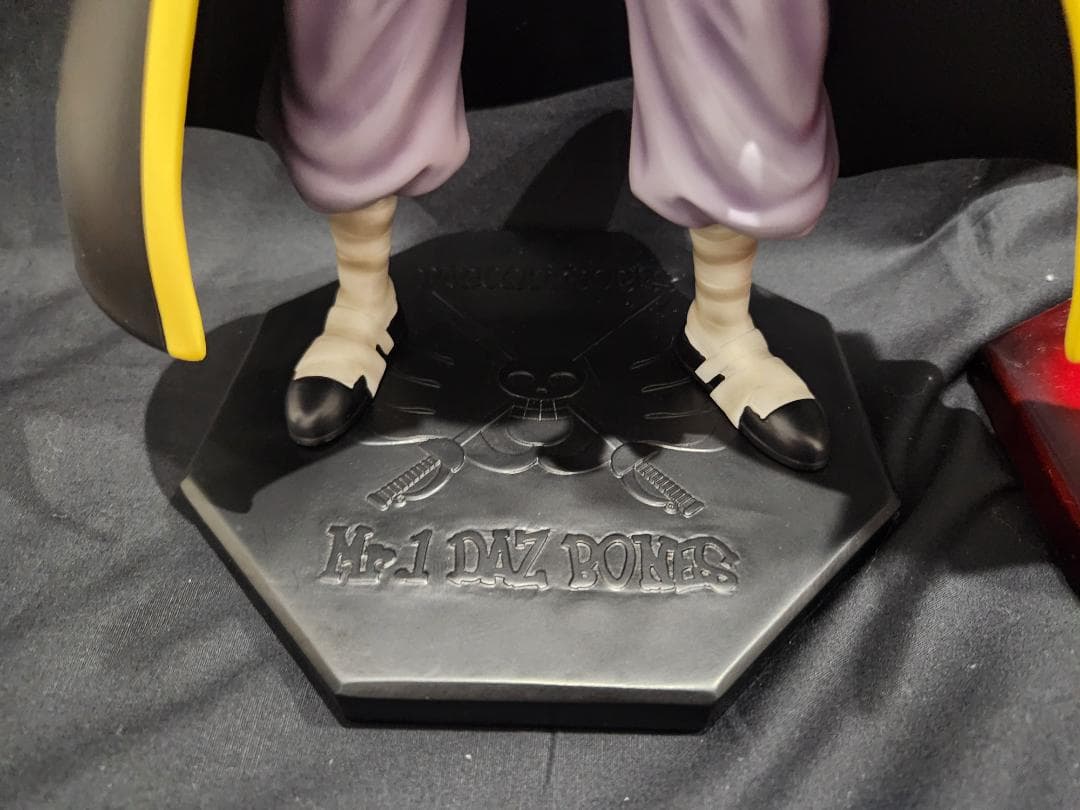 Mr.1(ダズボーネス) ディアマンテ ワンピース フィギュア ２体セット