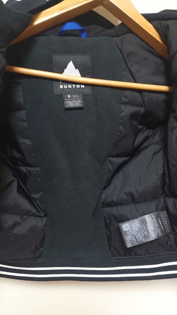 cindy様用BURTON キッズ スノーボードウェア 上下セット