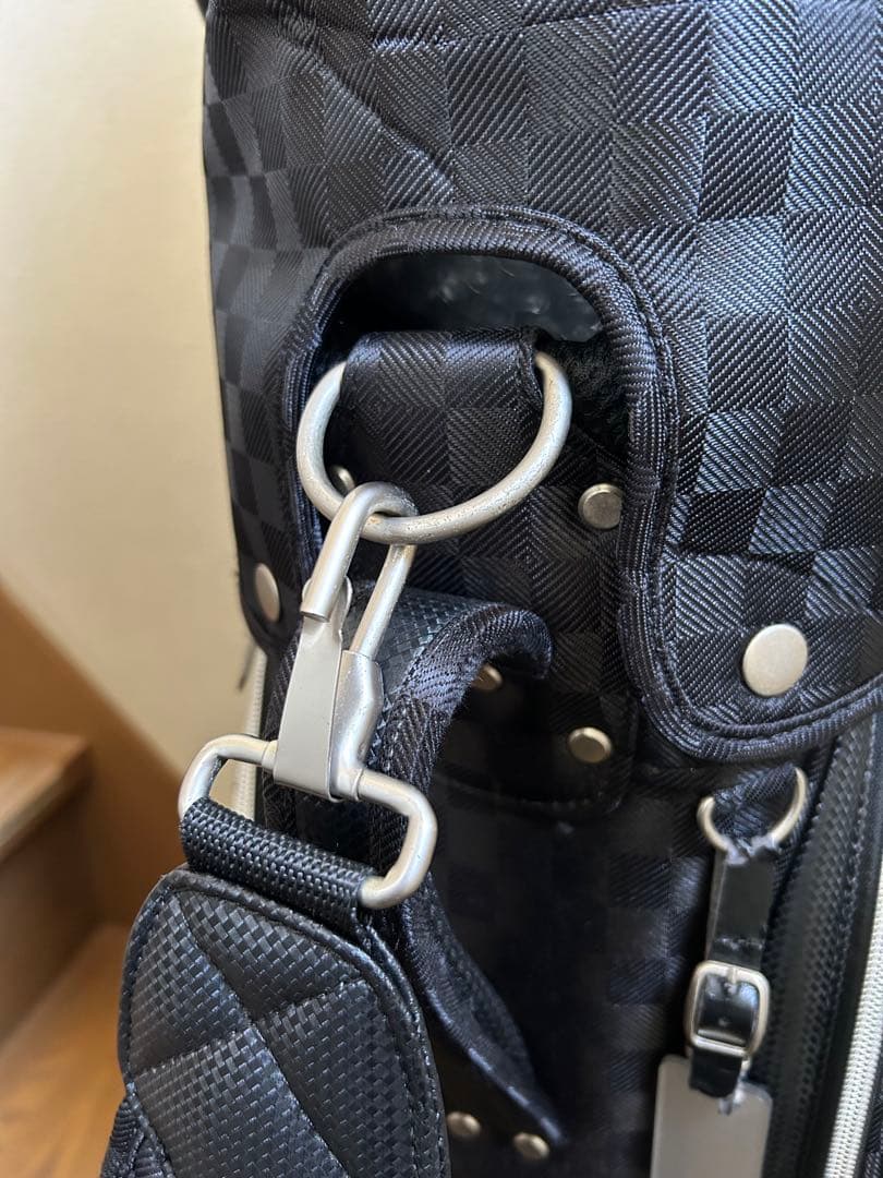 XXIO ゼクシオ ブラック 軽量ゴルフキャディーバッグ 中古品