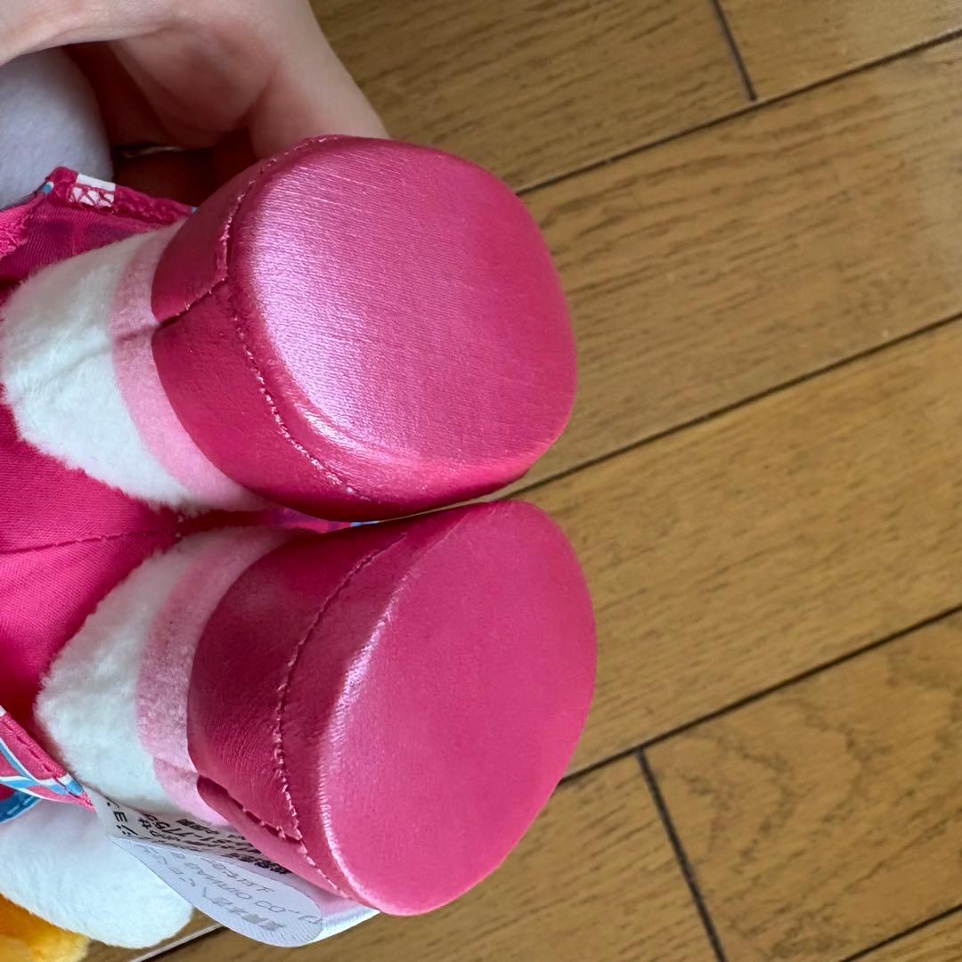 【発送まで１ヶ月かかります】ハローキティ×ゴリエ　ぬいぐるみ