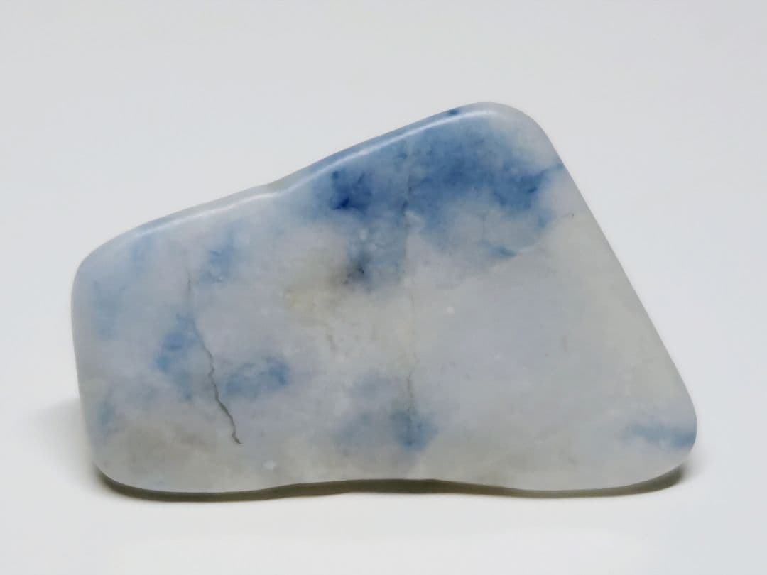 コン沢 14g 翡翠 ヒスイ 原石 鑑賞石 自然石 誕生石 鉱物 鉱石 水石