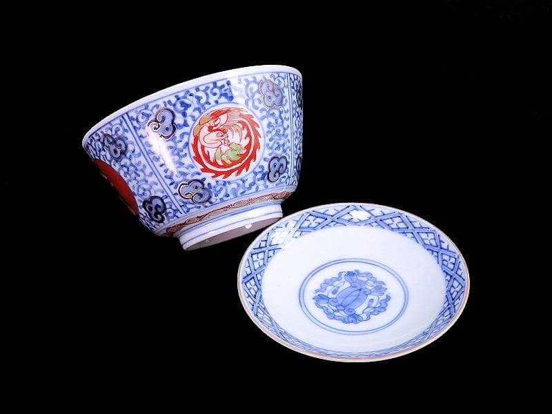 大聖寺伊万里　染錦　鳳凰に唐人　唐草の図　蓋茶碗　２客　A121AS-fbmj