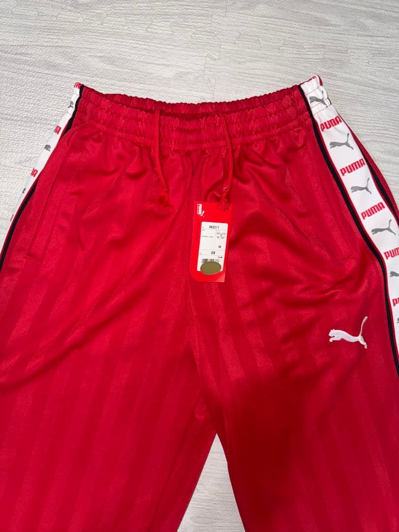 【新品未使用】PUMA プーマ M ジャージ上下セット 赤 タグ付き 送料無料