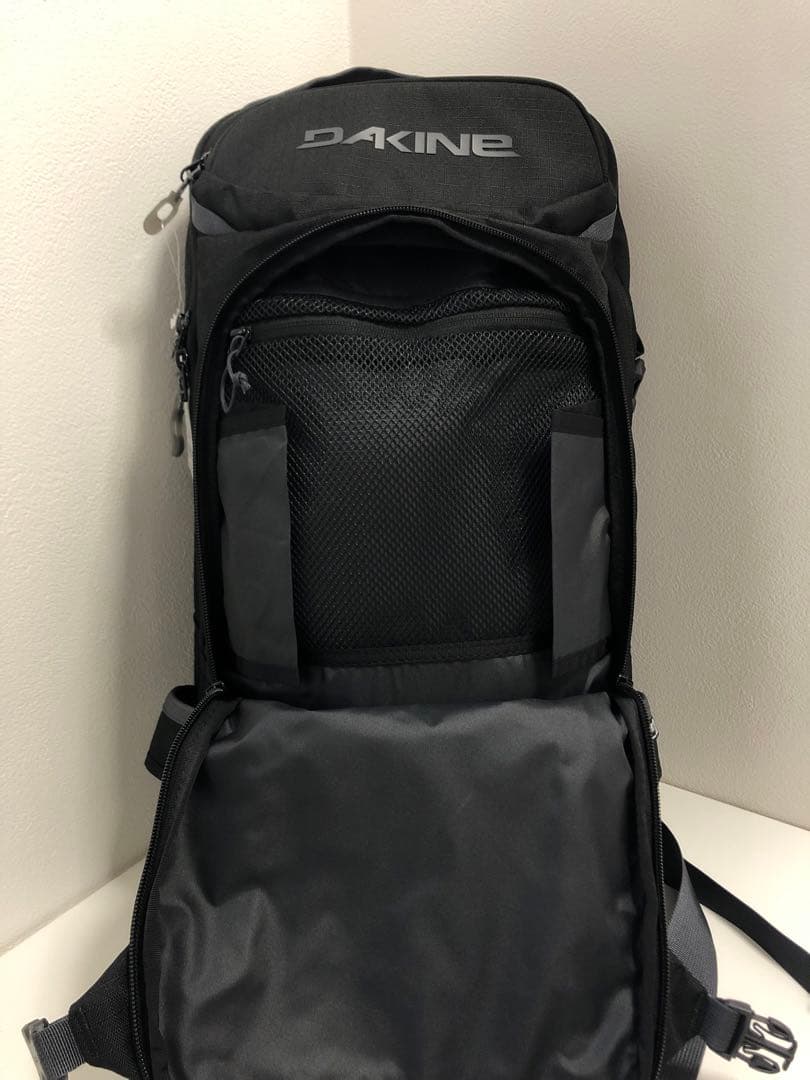 DAKINE HELL PRO 20L ダカイン ヘリプロ 国母 スノーバッグ
