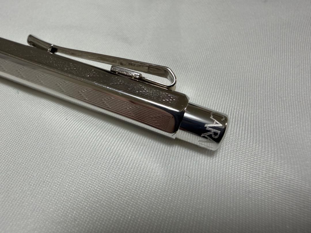 Caran d'Ache フィックスペンシル シェブロン