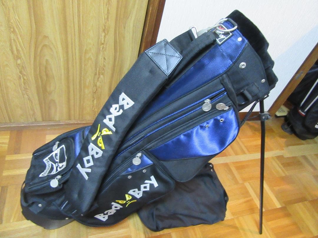 ★Ｂａｄ　Ｂｏｙ★スタンドバック★黒／青★