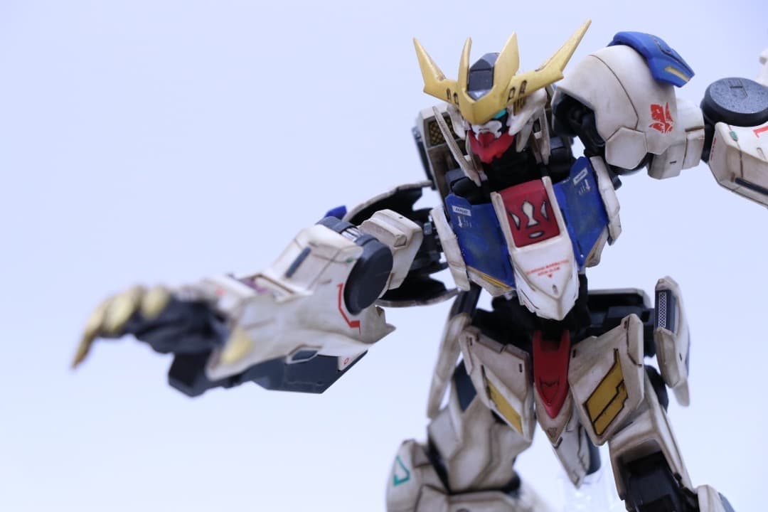 HG 1/144 ガンダム バルバトス 【改修 塗装 完成品】