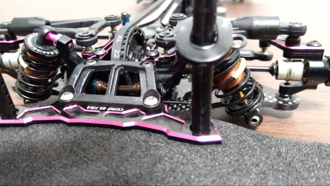 3Racing CERO ULTRA セロウルトラ　シャーシ