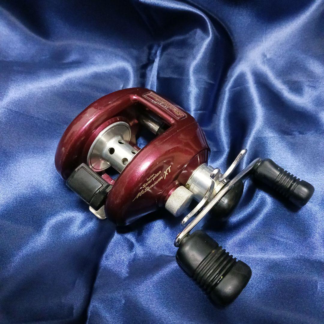 赤メタ美品機関良好　極上品