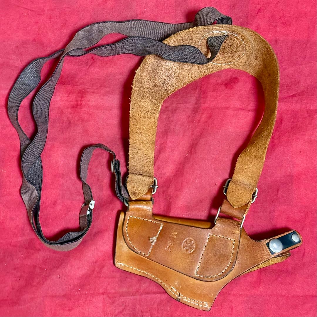 マルシン 革製 ショルダー ホルスター 中型オートマチック ベレッタM84用