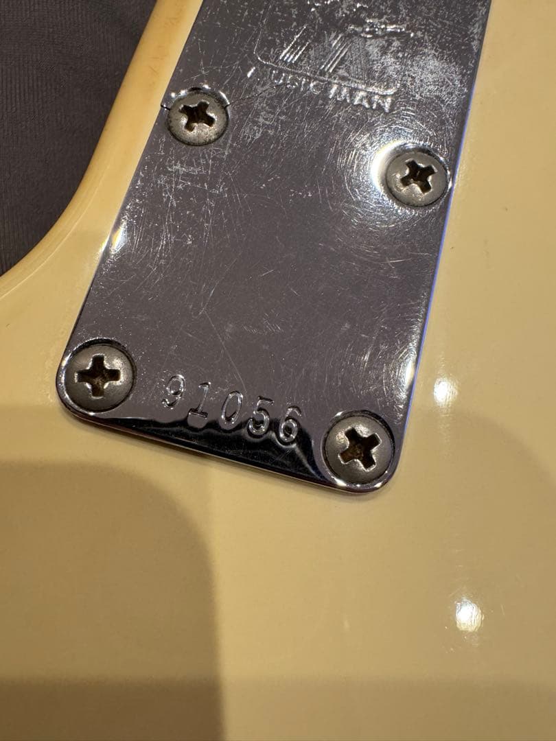 【xxx toosee 】MusicMan Silhouette