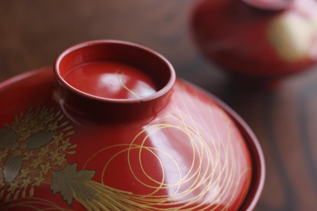 小傷有！時代朱漆に優美な薬玉蒔絵の映えるお椀2点（検輪島塗吸い物椀蒔絵椀