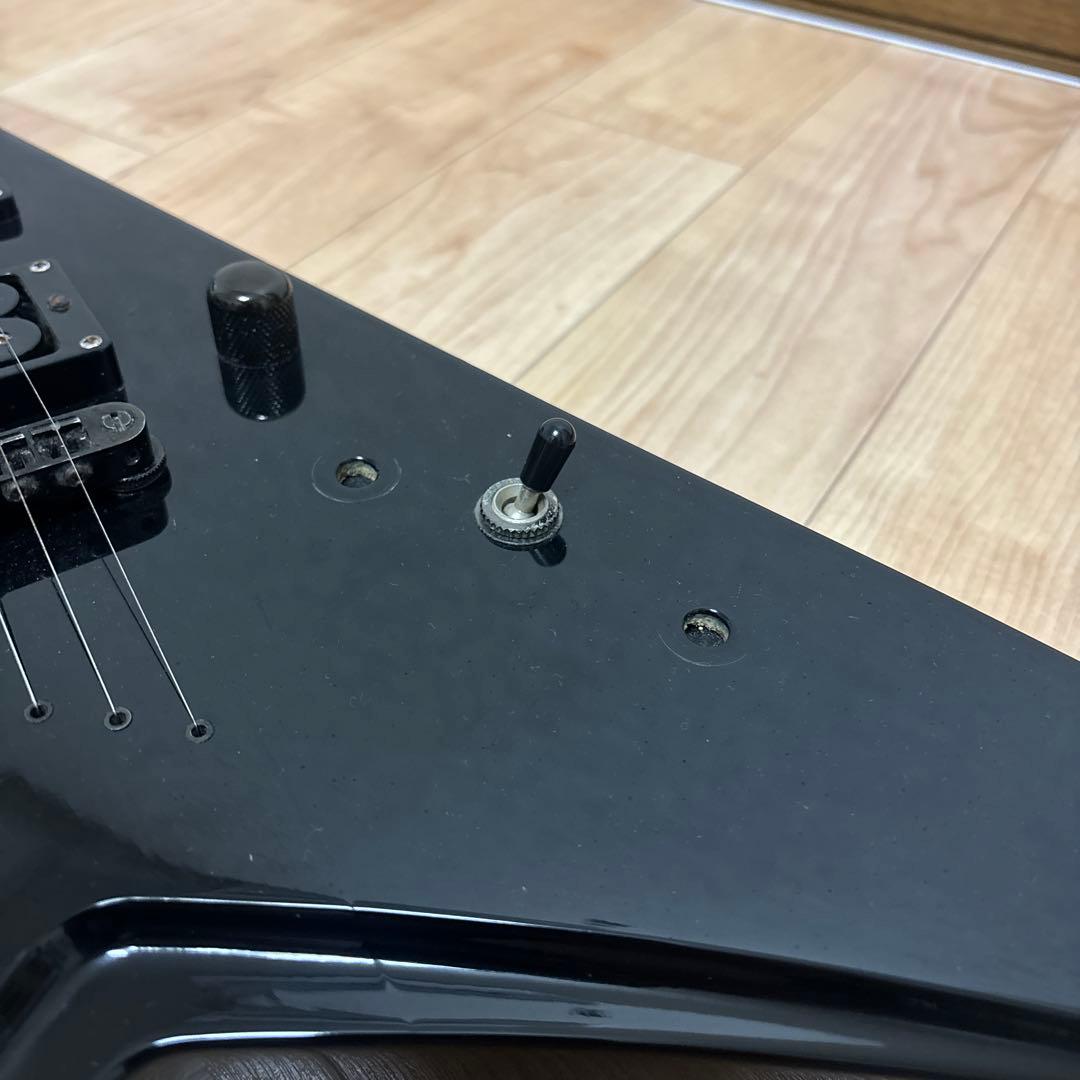 エドワーズ ブラック Vシェイプ ギター edwards