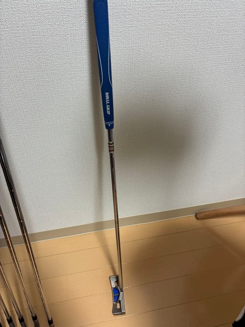 テーラーメイド　m6ゴルフセット　Taylormade ドライバーアイアンセット