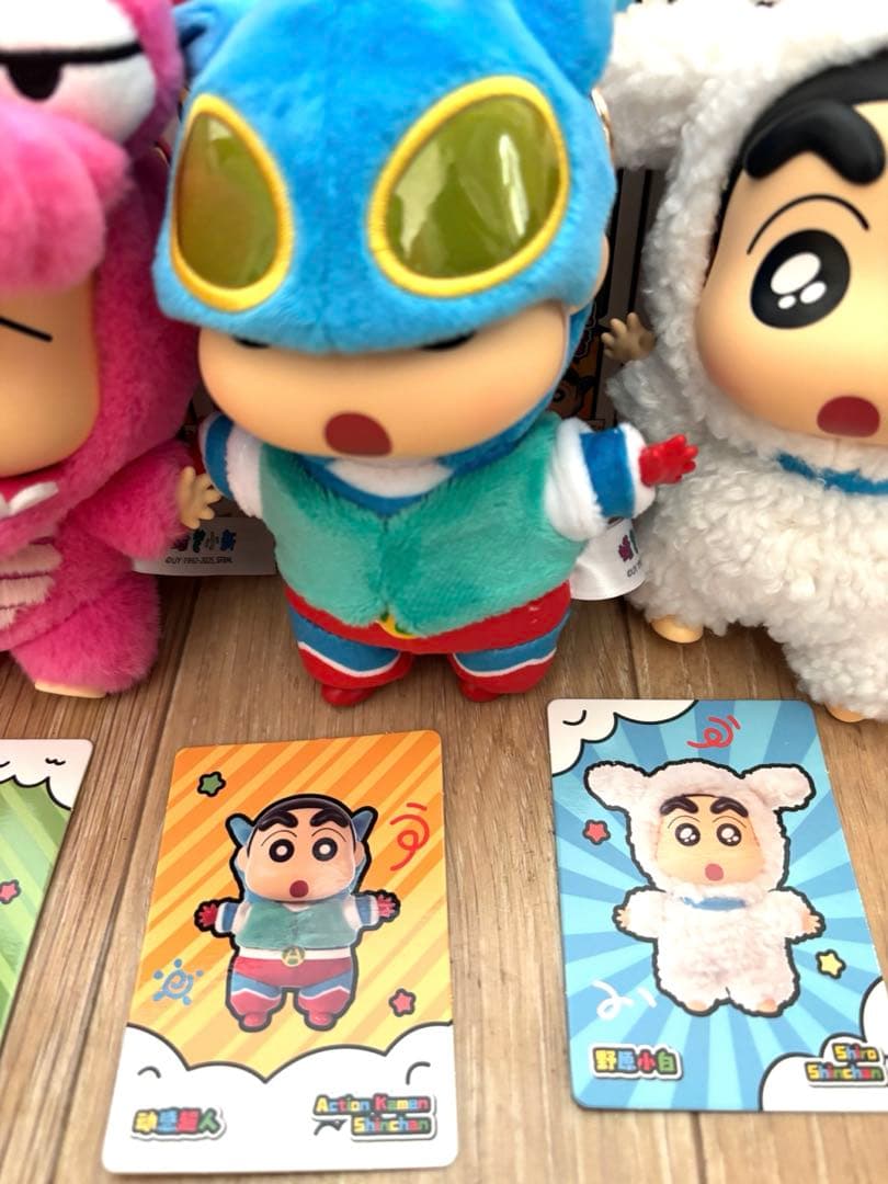 正規品　しんちゃん ぬいぐるみ TOP TOY コンプ　4体　開封のみ　カード