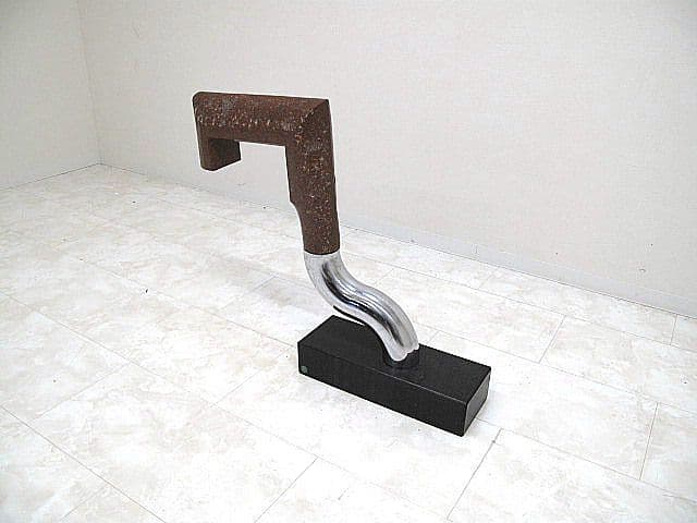 天然大理石×ステンレススチール モニュメント フック形状部回転可動 　オブジェ