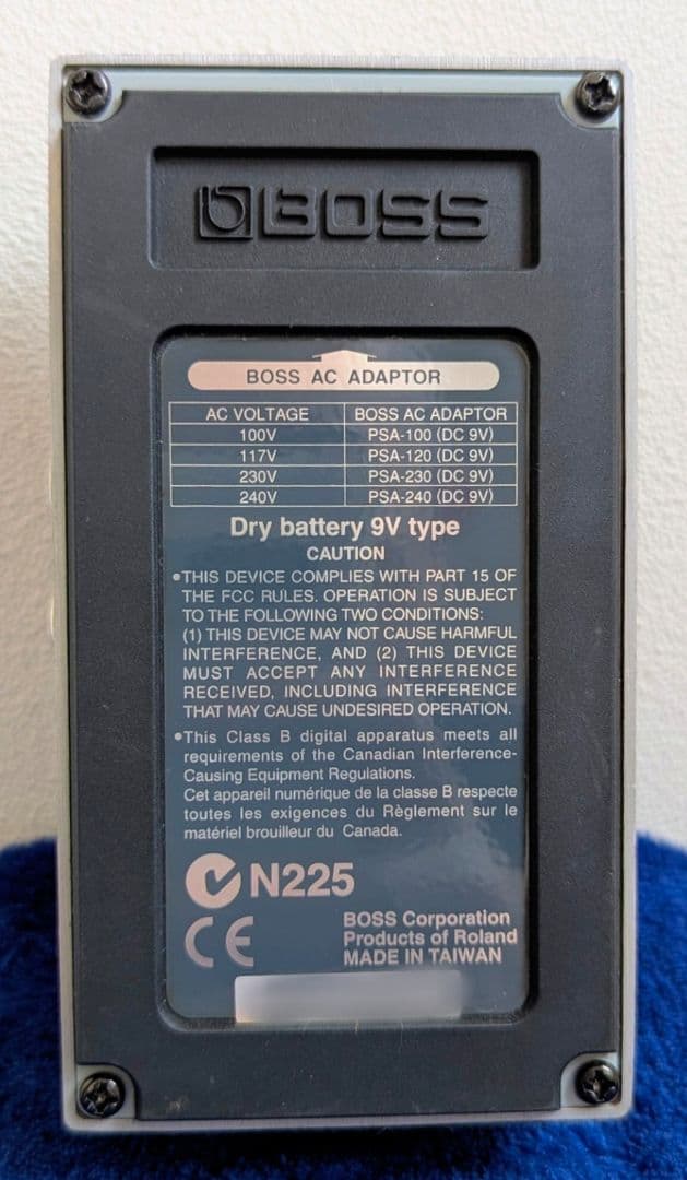 BOSS ボス　AW-3 Dynamic Wah ダイナミックワウ