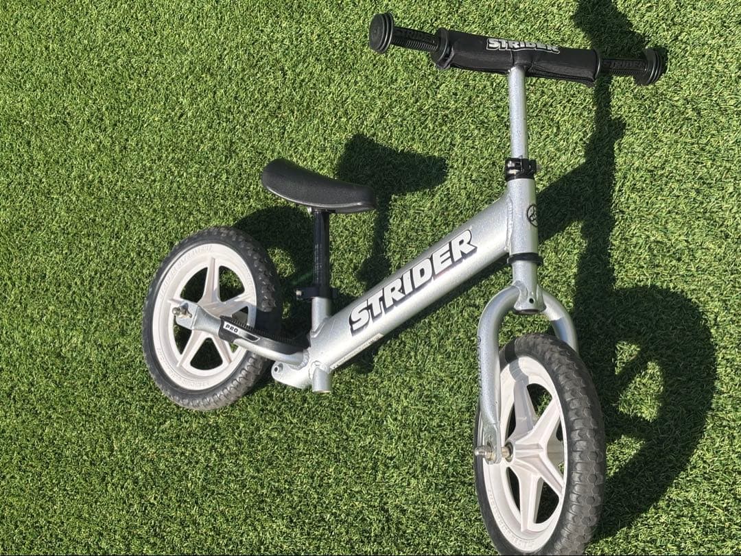 ストライダー STRIDER 12Pro キックバイク