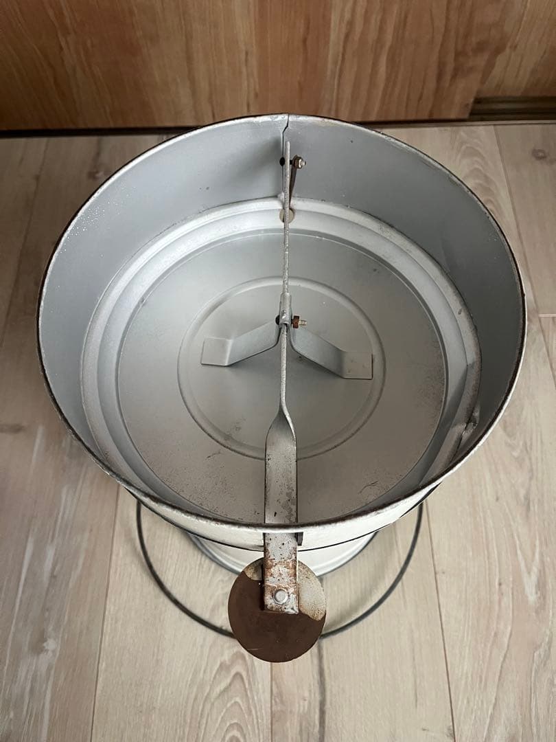 アンティーク　ゴミ箱　ペダル式