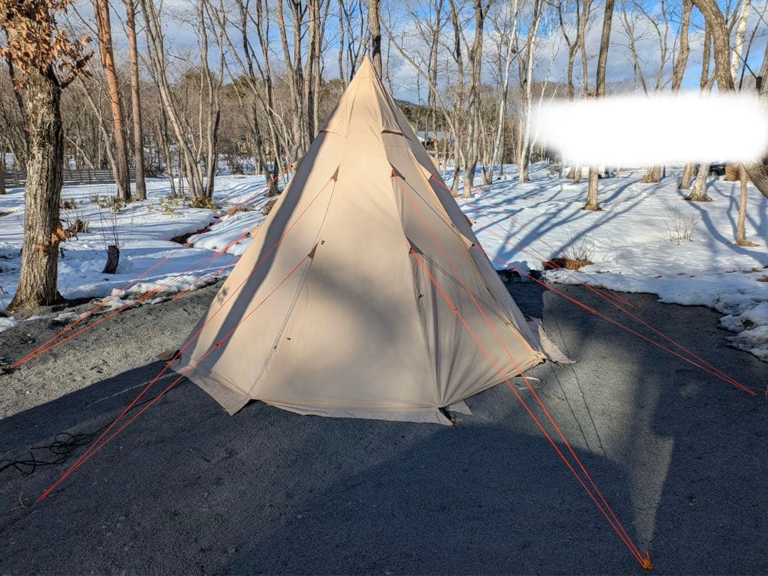 ハイランダー　A型フレーム　ネヴィス　二股ポール　ティピー型　ペグなし