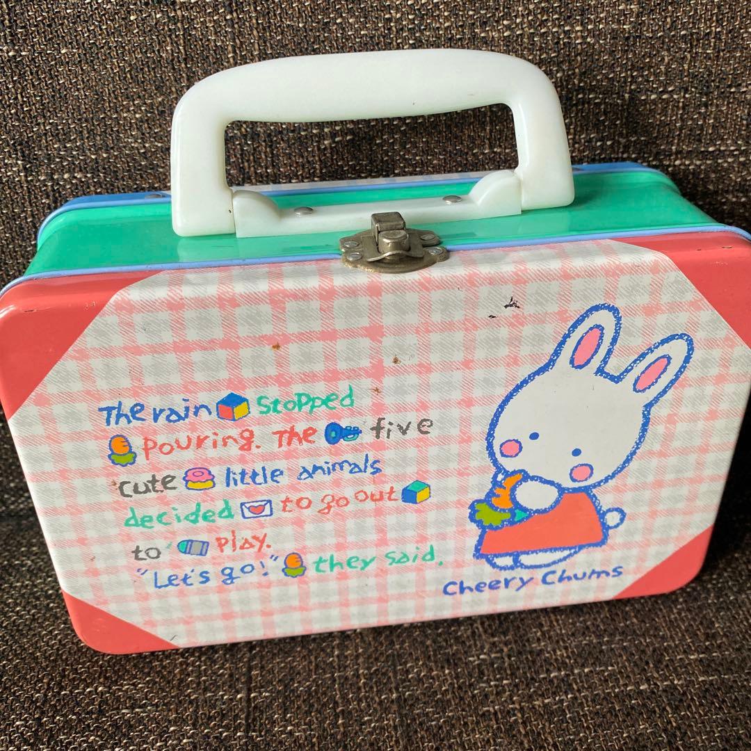 サンリオレトロ チアリーチャム カセットテープ入れ 缶ケース メモ帳2冊 セット