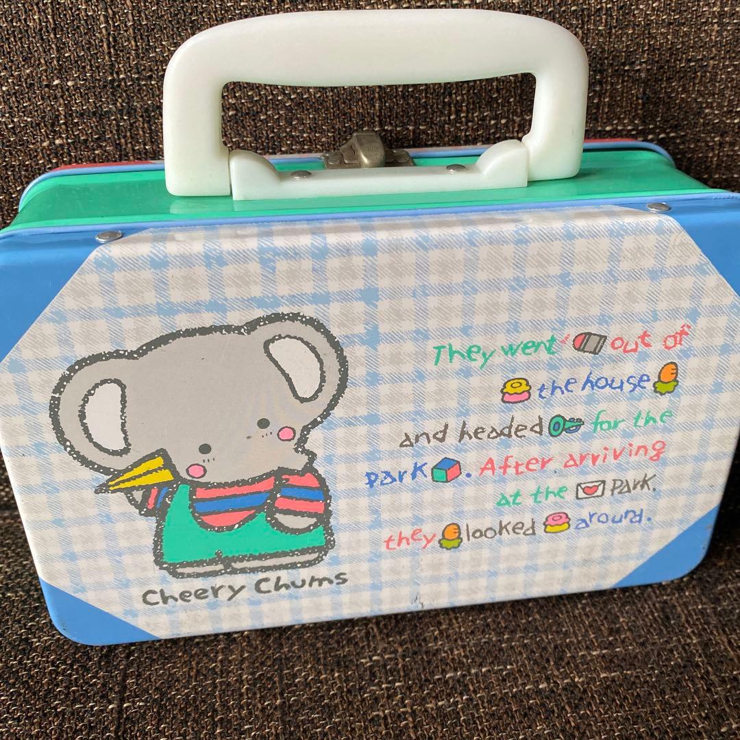 サンリオレトロ チアリーチャム カセットテープ入れ 缶ケース メモ帳2冊 セット