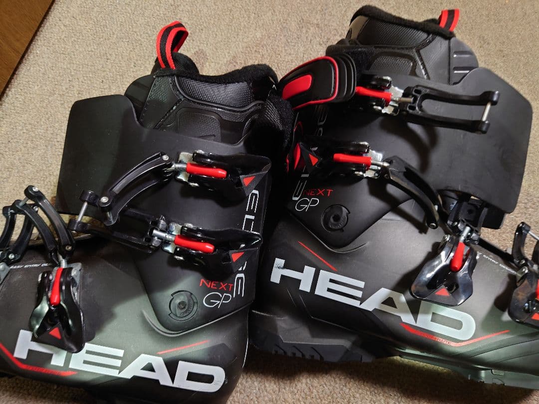 お譲りしますスキーアトミック165ヘッドブーツ250/255ストック110センチ