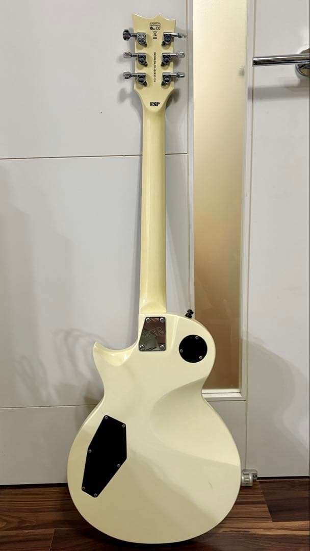 エレキギター LTD by ESP EC-50 ホワイト(ESPギターケース付)