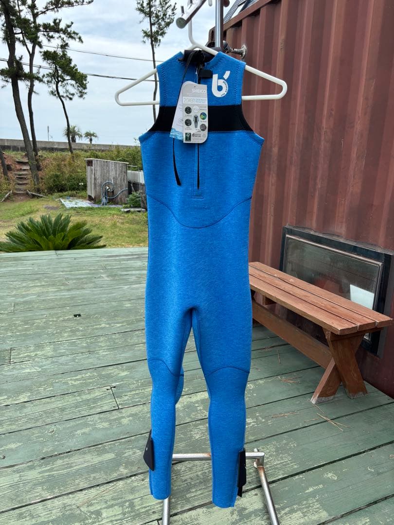 KIDS ウエットスーツ！BREAKER OUT セットアップ140cm