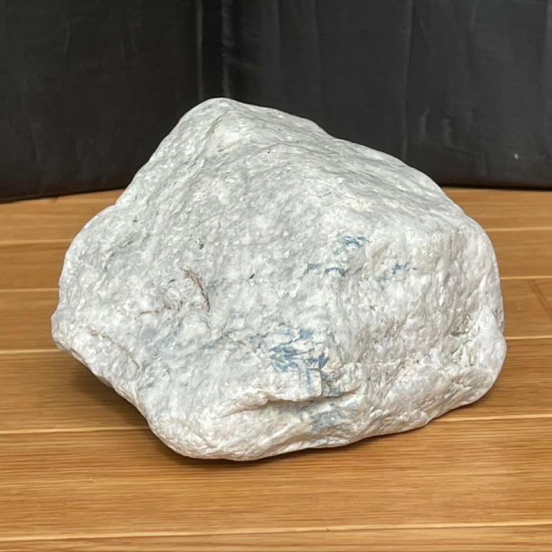 糸魚川　希少　青翡翠原石　横川