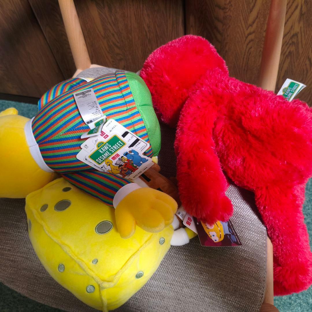 エルモ　など　ユニクロ　UNIQLO　ぬいぐるみ