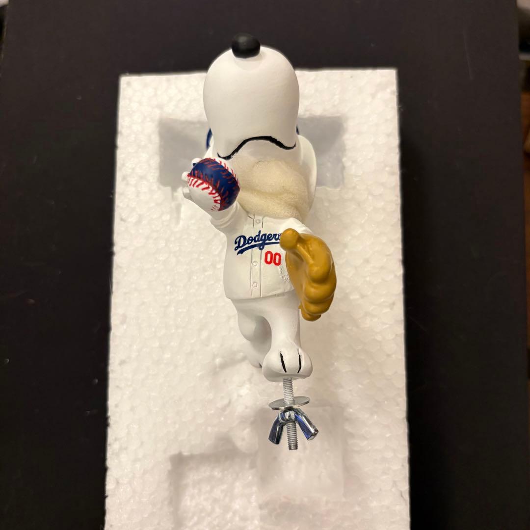 2025 DODGERS SNOOPY bobblehead 限定 ボブルヘッド